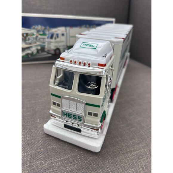 Hess 2003 Toy Truck and Racecars Christmas Collectible Toy Brand New In Box - Picture 5 of 9